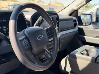 Ford F-150 2023 4x4 XL 4dr SuperCrew 6.5 ft. SB