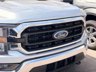 Ford F-150 2023 4x4 XL 4dr SuperCrew 6.5 ft. SB