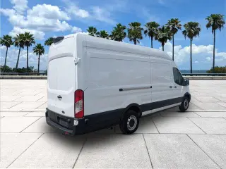 Ford Transit 2024 350 3 puertas LWB Techo Alto Camión de carga extendido