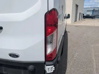Ford Transit 2024 350 3 puertas LWB Techo Alto Camión de carga extendido