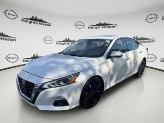 Nissan Altima 2019 AWD 2.5 Platinum 4dr Sedán