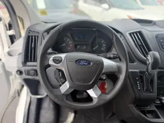 Ford Transit 2017 150 3dr LWB Low Roof Cargo Van con Puerta Pasajero Deslizable