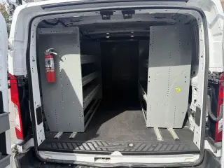 Ford Transit 2017 150 3dr LWB Low Roof Cargo Van con Puerta Pasajero Deslizable