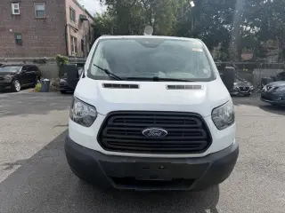 Ford Transit 2017 150 3dr LWB Low Roof Cargo Van con Puerta Pasajero Deslizable