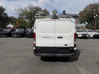 Ford Transit 2017 150 3dr LWB Low Roof Cargo Van con Puerta Pasajero Deslizable