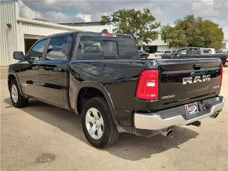 Ram 1500 2025 4x4 Big Horn 4dr Crew Cab 5.6 ft. SB Pickup