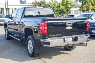 Chevrolet Silverado 2500HD 2015 4x4 LT 4dr Crew Cab SB