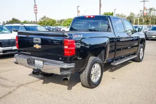 Chevrolet Silverado 2500HD 2015 4x4 LT 4dr Crew Cab SB