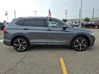 Volkswagen Tiguan 2024 AWD SEL R-Line 4Motion SUV de 4 puertas