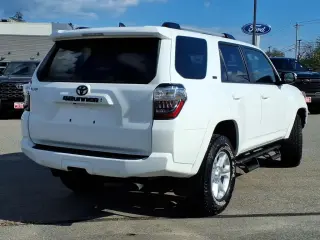 Toyota 4Runner 2023 4x4 SR5 Premium 4dr SUV