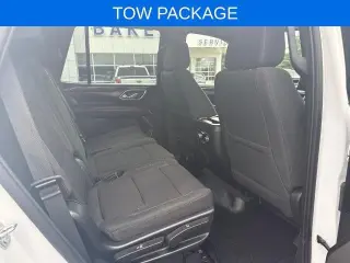 GMC Yukon 2023 4x4 SLE SUV de 4 puertas