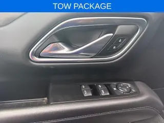 GMC Yukon 2023 4x4 SLE SUV de 4 puertas