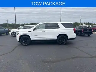 GMC Yukon 2023 4x4 SLE SUV de 4 puertas