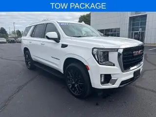 GMC Yukon 2023 4x4 SLE SUV de 4 puertas