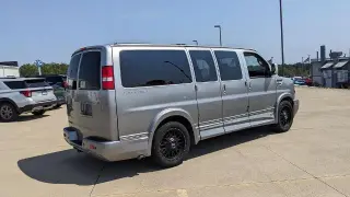 Chevrolet Express 2020 2500 3dr Van de Carga