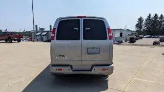 Chevrolet Express 2020 2500 3dr Van de Carga