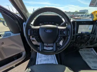 Ford F-350 Super Duty 2020 4x4 XL Cabina Regular 2 puertas 145 pulgadas de distancia entre ejes chasis DRW