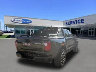 GMC Canyon 2025 4x4 AT4 4dr Crew Cab 5 ft. SB