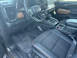 GMC Canyon 2025 4x4 AT4 4dr Crew Cab 5 ft. SB
