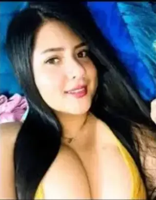 🫣323-723-8966  CHICA FLAQUITA EN MAYWOOD