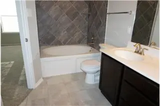 Propiedad de alquiler con 3 dormitorios y 2.5 baños en SAN ANTONIO