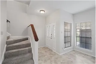 Propiedad de alquiler con 2 dormitorios y 2.5 baños en Houston