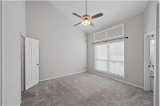 Propiedad de alquiler con 2 dormitorios y 2.5 baños en Houston
