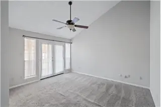 Propiedad de alquiler con 2 dormitorios y 2.5 baños en Houston