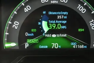 Toyota RAV4 Hybrid 2025 AWD XLE 4dr SUV