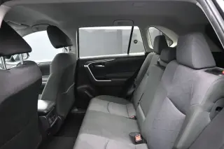 Toyota RAV4 Hybrid 2025 AWD XLE 4dr SUV