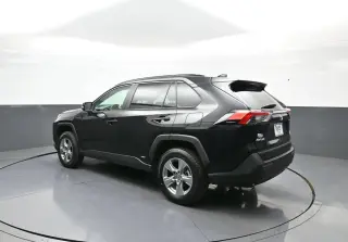 Toyota RAV4 Hybrid 2025 AWD XLE 4dr SUV