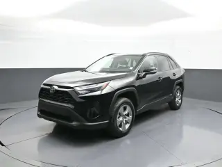 Toyota RAV4 Hybrid 2025 AWD XLE 4dr SUV