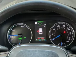 Toyota RAV4 Hybrid 2022 AWD XLE Premium 4p SUV