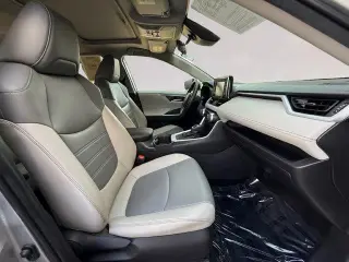 Toyota RAV4 Hybrid 2022 AWD XLE Premium 4p SUV