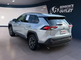 Toyota RAV4 Hybrid 2022 AWD XLE Premium 4p SUV