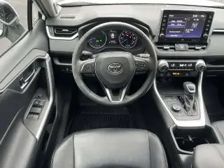 Toyota RAV4 Hybrid 2022 4x4 XLE Premium 4p SUV