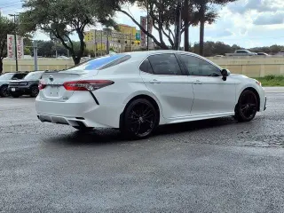 Toyota Camry Híbrido 2023 XSE 4dr Sedán