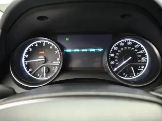 Toyota Camry 2023 AWD SE 4p Sedán