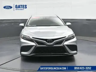 Toyota Camry 2023 AWD SE 4p Sedán