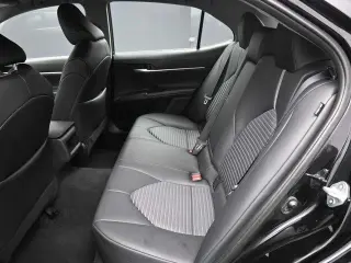 Toyota Camry 2024 AWD SE 4p Sedan