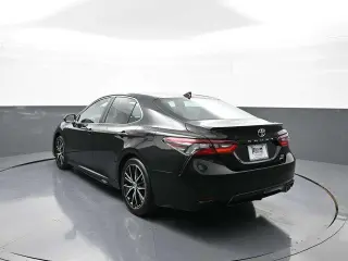 Toyota Camry 2024 AWD SE 4p Sedan