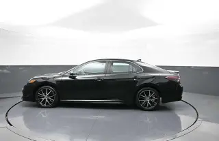 Toyota Camry 2024 AWD SE 4p Sedan