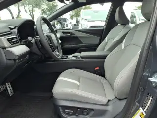 Toyota Camry 2026 SE 4dr Sedan