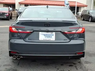 Toyota Camry 2026 SE 4dr Sedan