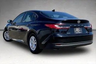Toyota Camry 2025 LE 4dr Sedán