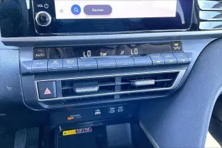 Toyota Camry 2025 LE 4dr Sedán