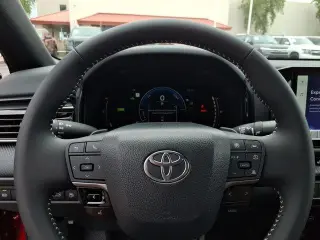 Toyota Camry 2026 SE 4dr Sedan