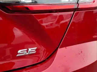 Toyota Camry 2026 SE 4dr Sedan
