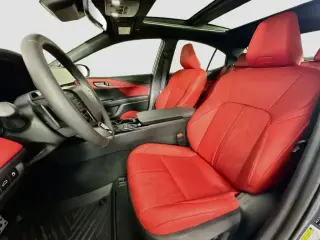Toyota Camry 2026 XSE 4dr Sedán