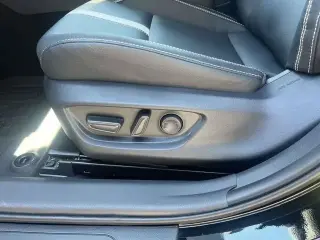 Toyota Camry 2026 SE Sedán 4 puertas